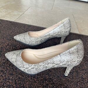 Never worn Cole Haan women’s snake pumps